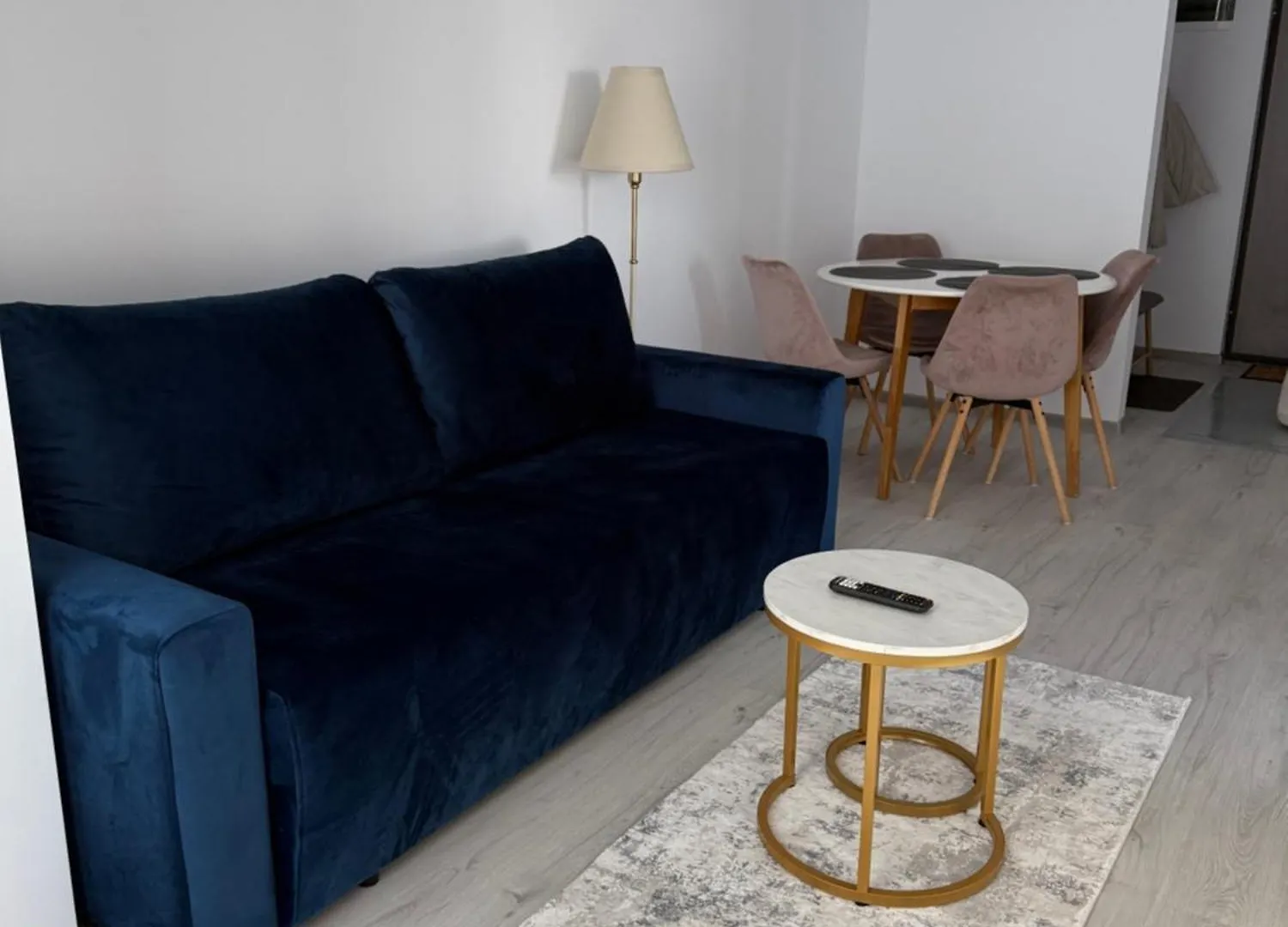 Etalon Airport Apartments II Otopeni